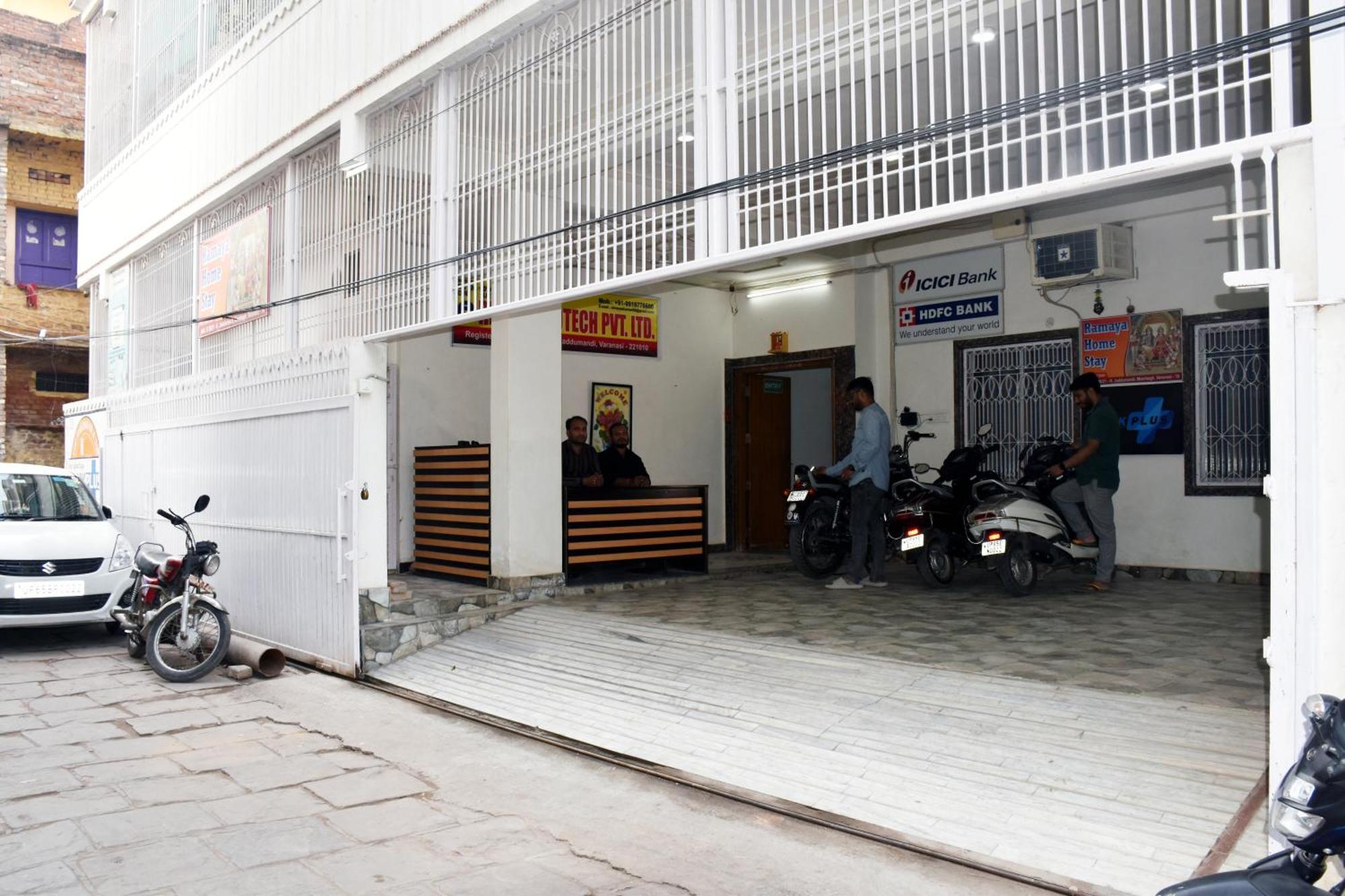 Ramaya Home Stay Varanasi Exterior photo